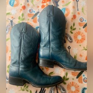 Justin’s Teal Boots